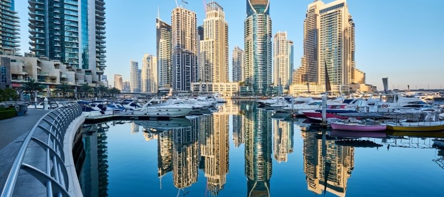 خط آسمان شهر دبی و املاک